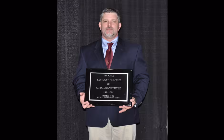 State Awards Kentucky - Preshift - Warrior Coal - Cardinal - Chad Greenlee - 1